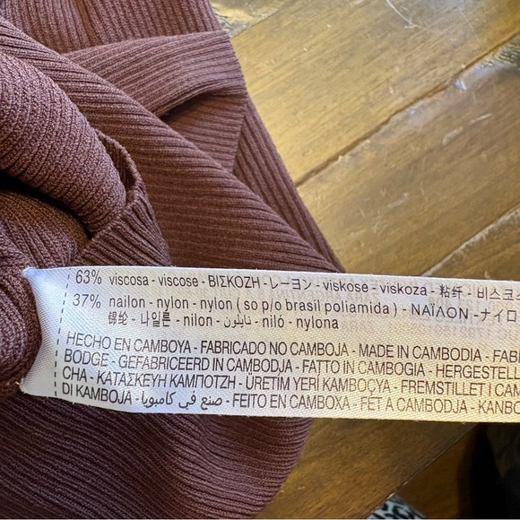 Zara Ribbed Cold Shoulder Tank Top Long Sleeve Brown Chocolate Small V Neck - Picture 6 of 6